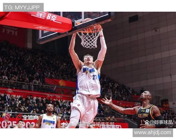 广东队与北京首钢2020年对决回顾及赛季精彩瞬间分析