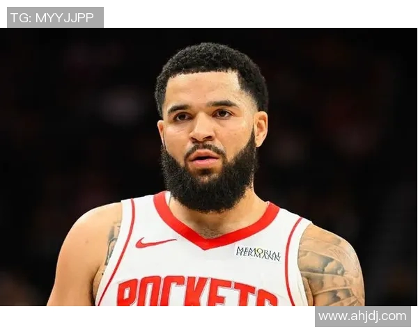 弗雷德范弗利特的崛起之路与篮球生涯的精彩瞬间解析