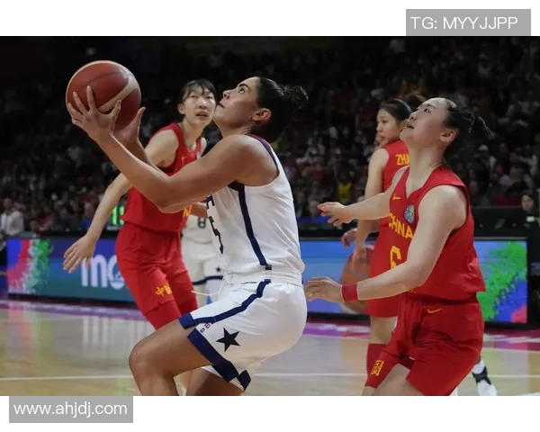 希腊女篮与南韩女篮激战正酣谁能在国际赛场上笑到最后 希腊女篮与南韩女篮激战正酣谁能在国际赛场上笑到最后