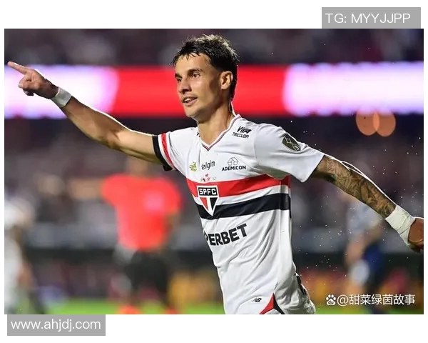 布拉干蒂与圣保罗的激烈对决揭示巴西足球的魅力与竞争力